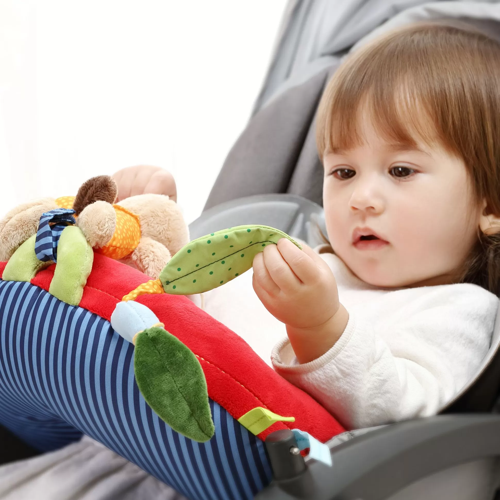 Bebe Sigikid Spielkissen Zum Fuhlen Und Entdecken